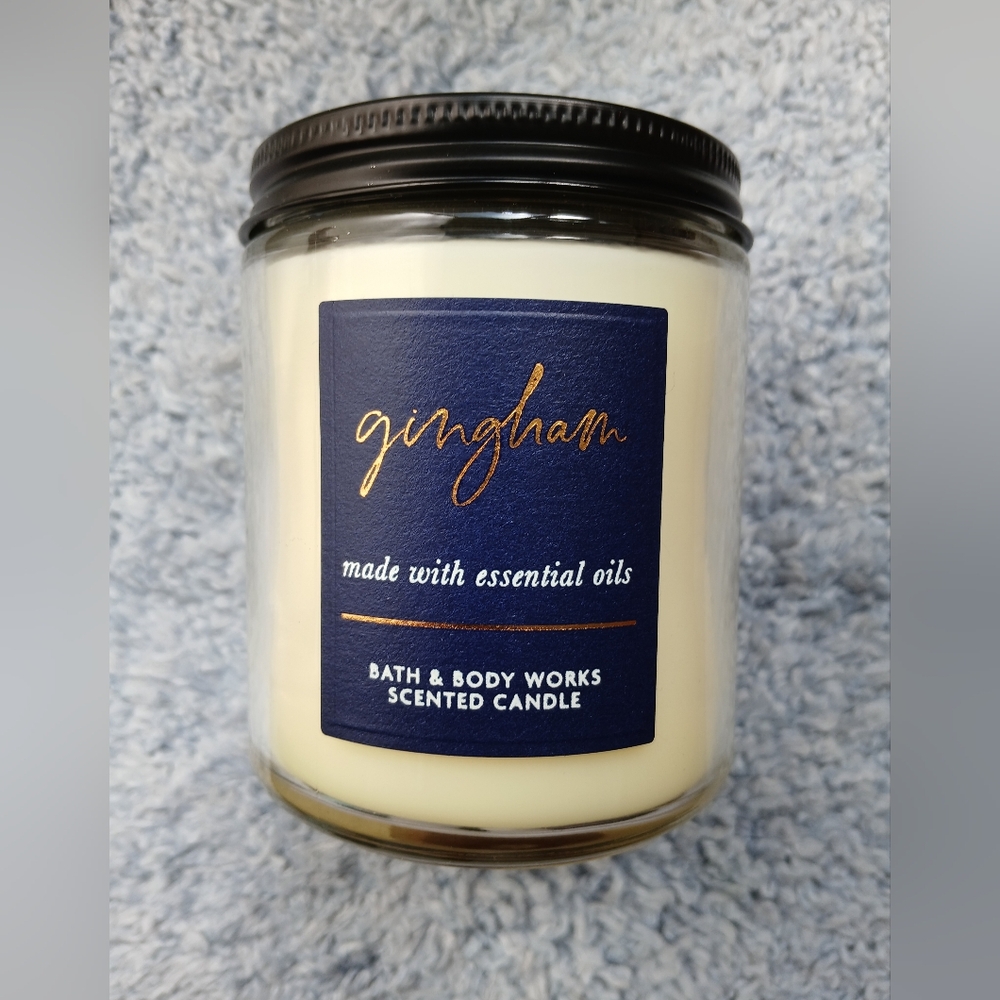 Bath & Body Works Gingham Single Wick Candle 7oz
